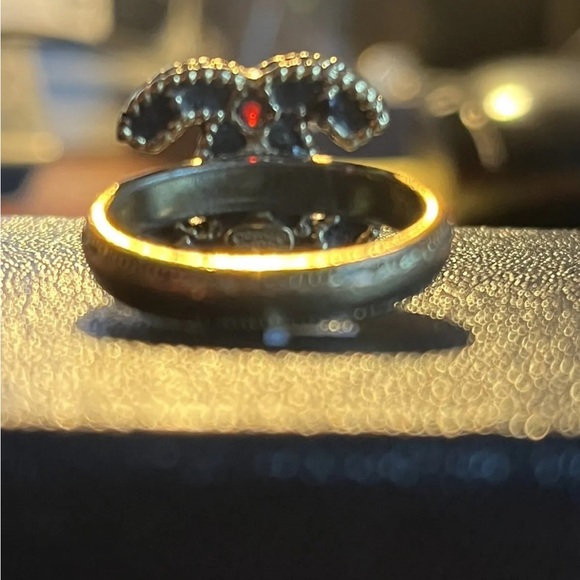 Authentic Chanel ring  size 5.5 - Picture 4 of 7